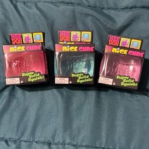 NeeDoh Nice Cube Super Solid Squish - Pink, purple & blue (3 Pack)